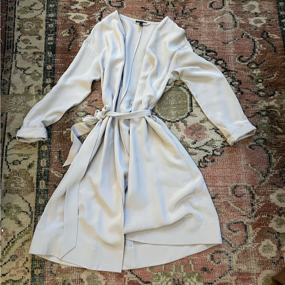Eileen Fisher 100% Silk Robe